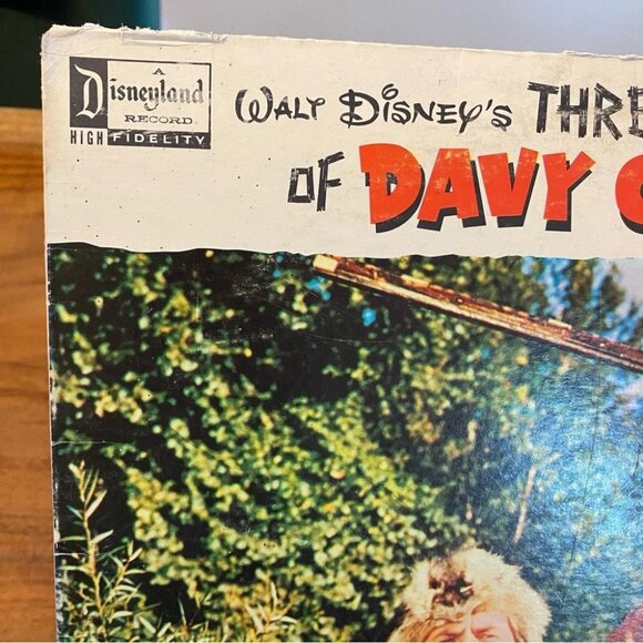 Walt Disneys Davy Crockett Vinyl Record - Picture 4 of 16